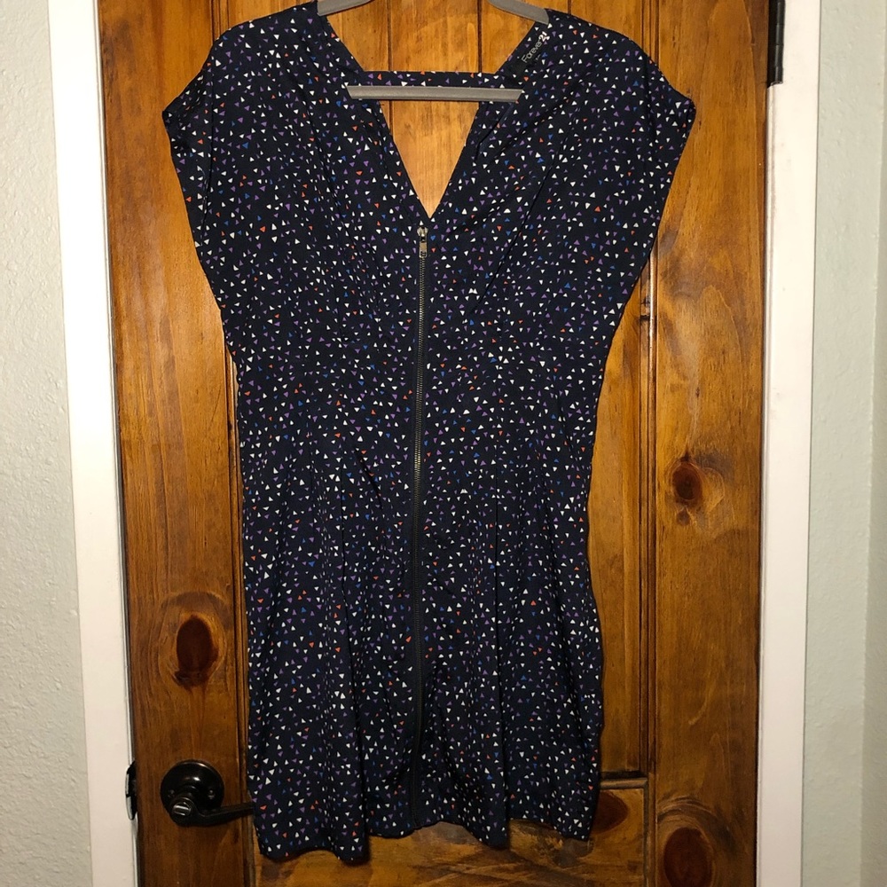 Triangle Zipper-Front Dress